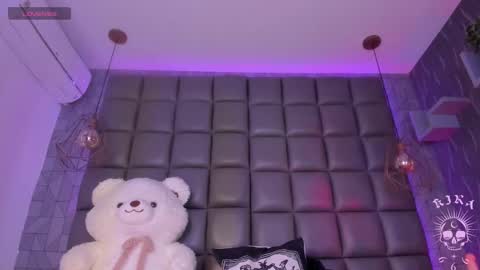 Kira  online show from 03/20/26, 04:39