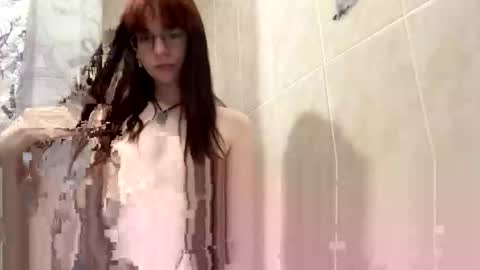 kiraazata online show from 10/14/25, 07:31