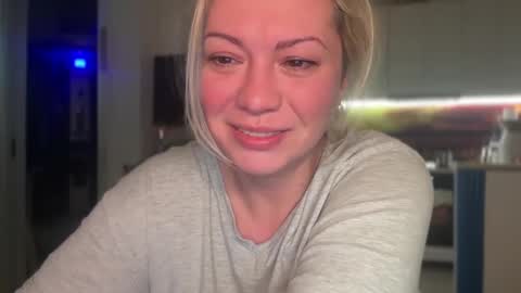 KiraDivine online show from 01/22/25, 07:24