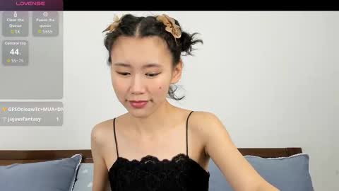 kiraeko online show from 03/11/26, 09:32