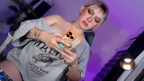 Its your girl KIRA online show from 06/02/26, 02:02