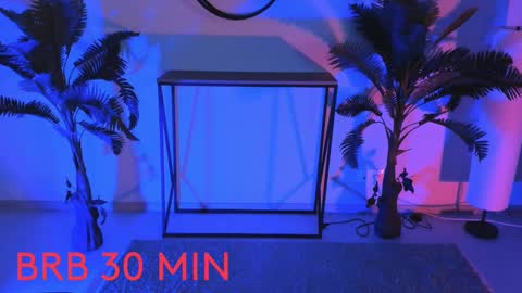 Kira online show from 03/09/25, 11:14