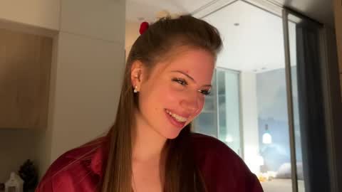 Kira online show from 03/24/26, 05:40