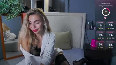 KiraNigt online show from 09/11/25, 02:33