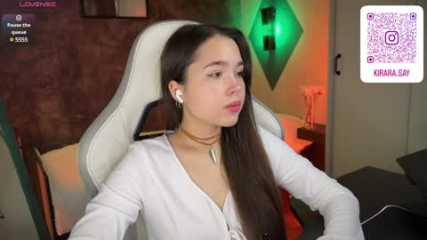 Kira online show from 01/21/25, 09:03