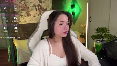 Kira online show from 02/20/25, 06:50