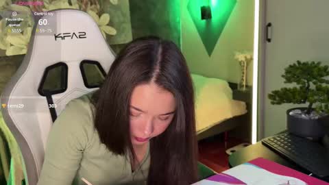 Kira online show from 03/07/25, 12:45