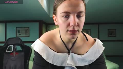  Kira  online show from 02/18/26, 02:51