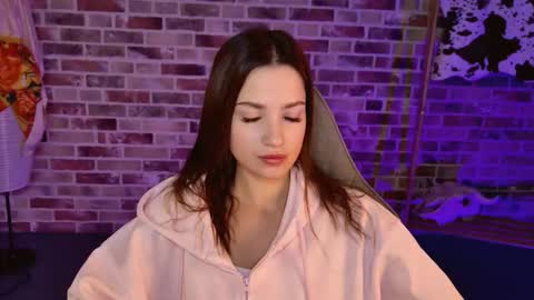 kiravair online show from 11/22/25, 05:06