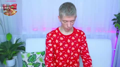 Snapshot of kireev_ chatting on 12/05/24, 10:12 online show from 12/05/24, 10:12