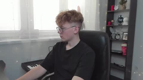 Snapshot of kirill_20_cm chatting on 12/21/24, 11:55 Kirill and Andrey online show from 12/21/24, 11:55