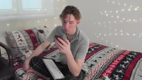 Snapshot of kirill_20_cm chatting on 12/27/24, 11:39 Kirill and Andrey online show from 12/27/24, 11:39