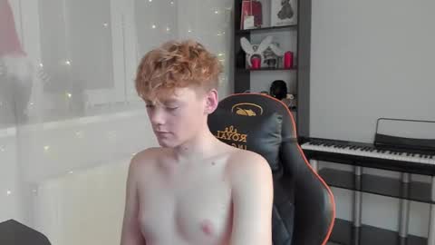 Snapshot of kirill_20_cm chatting on 01/30/25, 02:47 Kirill and Andrey online show from 01/30/25, 02:47