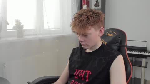 Snapshot of kirill_20_cm chatting on 01/31/25, 11:35 Kirill and Andrey online show from 01/31/25, 11:35