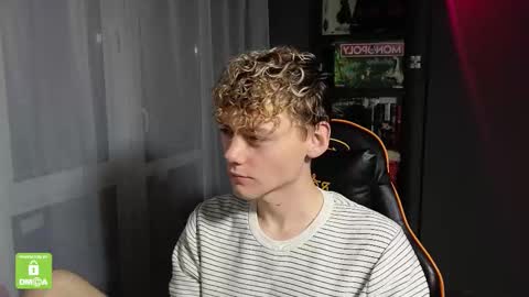 Snapshot of kirill_20_cm chatting on 10/06/25, 11:02 Kirill and Andrey online show from 10/06/25, 11:02