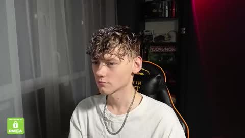 Snapshot of kirill_20_cm chatting on 11/06/25, 03:24 Kirill and Andrey online show from 11/06/25, 03:24