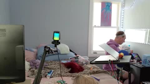 Onya online show from 02/22/25, 06:19