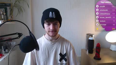 Snapshot of kirokaisan chatting on 02/25/25, 12:55 kirokaisan online show from 02/25/25, 12:55