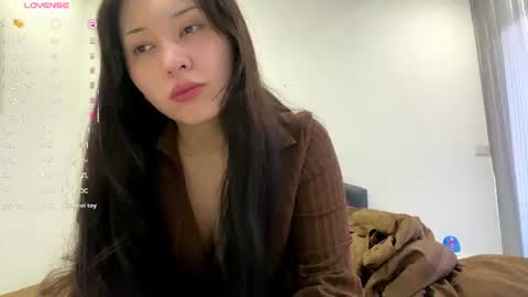 Lin online show from 07/08/26, 09:25