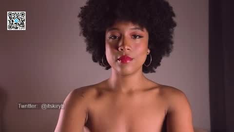 Snapshot of kiry_blossom chatting on 11/23/25, 12:10 See you in a few minutes today December 1st. online show from 11/23/25, 12:10