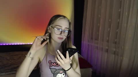 kisa____ online show from 03/07/26, 08:50