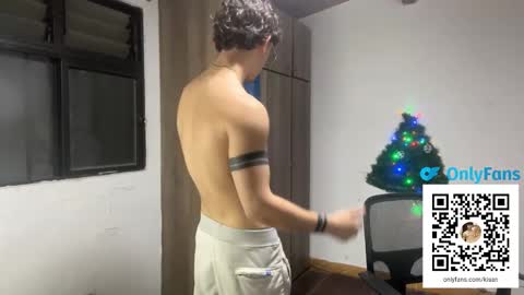 Snapshot of kisan_smith chatting on 12/16/24, 03:51 Kisan online show from 12/16/24, 03:51