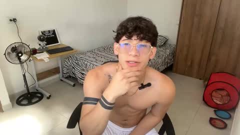 Snapshot of kisan_smith chatting on 01/14/25, 03:15 Kisan online show from 01/14/25, 03:15