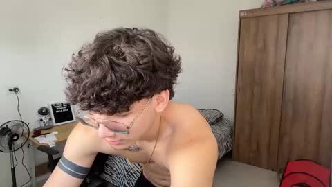 Snapshot of kisan_smith chatting on 01/15/25, 02:46 Kisan online show from 01/15/25, 02:46