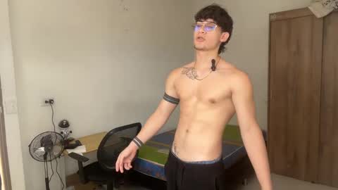 Snapshot of kisan_smith chatting on 01/31/25, 04:48 Kisan online show from 01/31/25, 04:48