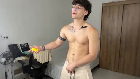 Snapshot of kisan_smith chatting on 02/15/25, 06:12 Kisan online show from 02/15/25, 06:12