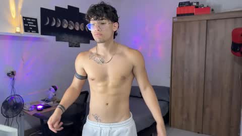 Snapshot of kisan_smith chatting on 09/22/25, 04:36 Kisan online show from 09/22/25, 04:36