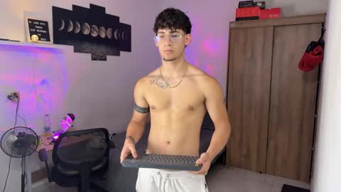 Snapshot of kisan_smith chatting on 09/30/25, 05:23 Kisan online show from 09/30/25, 05:23