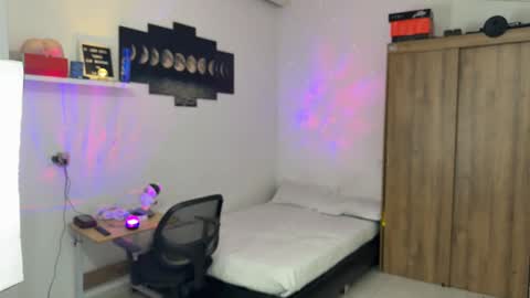 Snapshot of kisan_smith chatting on 11/08/25, 02:01 Kisan online show from 11/08/25, 02:01