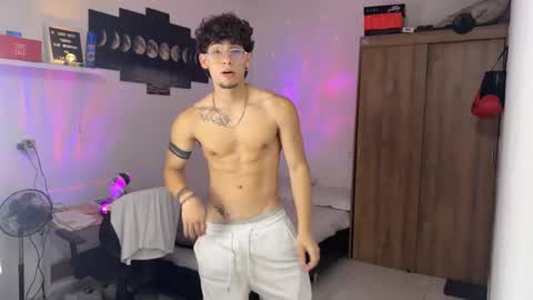 Snapshot of kisan_smith chatting on 11/15/25, 02:31 Kisan online show from 11/15/25, 02:31