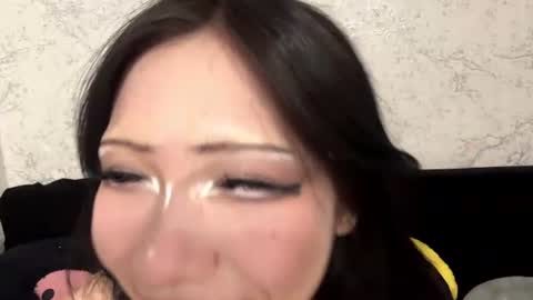 Snapshot of kishagray chatting on 06/25/26, 03:27 Hina online show from 06/25/26, 03:27