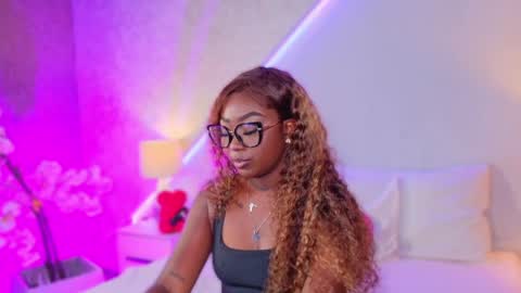 kishalove_ online show from 05/26/26, 10:33