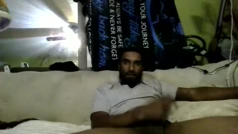 Kishan2525 online show from 01/18/26, 06:44