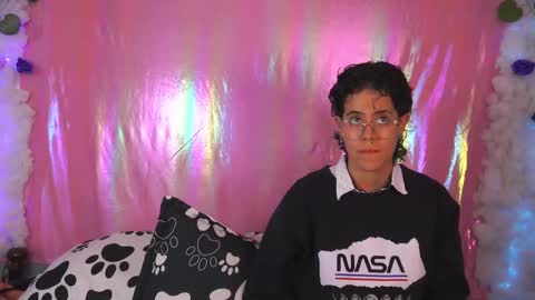 Snapshot of kishiranma chatting on 09/10/25, 09:37 kishiranma online show from 09/10/25, 09:37