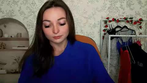 Valeria online show from 10/03/25, 02:25