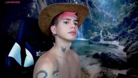 Snapshot of kiss_whitee chatting on 02/03/26, 06:22 kiss_whitee online show from 02/03/26, 06:22