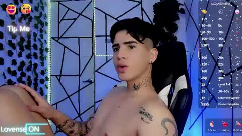 kiss_whitee online show from 06/13/26, 01:58