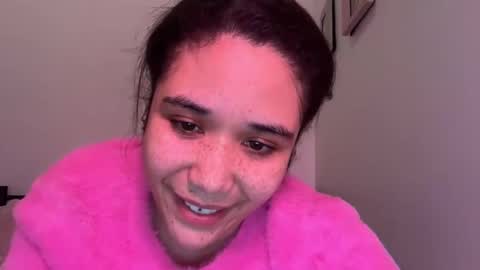 Kiss  Currency online show from 01/16/26, 05:00