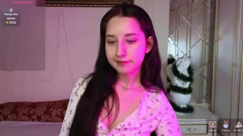 Hot Eva online show from 12/18/25, 03:07