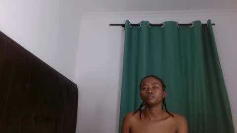 kisses_galore online show from 06/22/26, 07:11