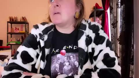 kissica online show from 12/16/25, 09:58