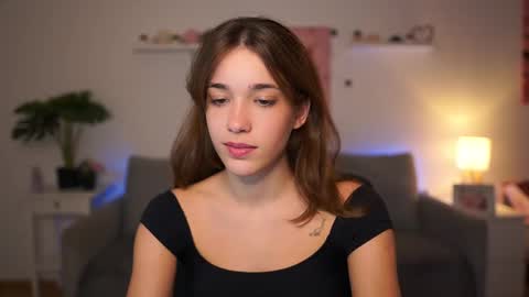 Sisi online show from 10/07/25, 01:08