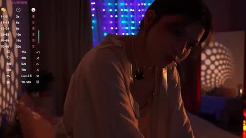Lola online show from 05/17/26, 10:50