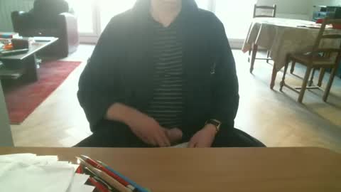 kisslog1 online show from 01/11/25, 08:54