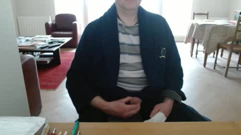 kisslog1 online show from 02/08/26, 09:45