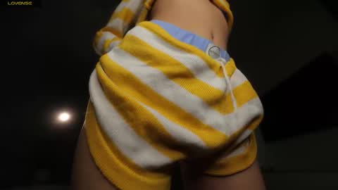 Snapshot of kissmesloww chatting on 11/07/25, 02:39 Snezhana online show from 11/07/25, 02:39